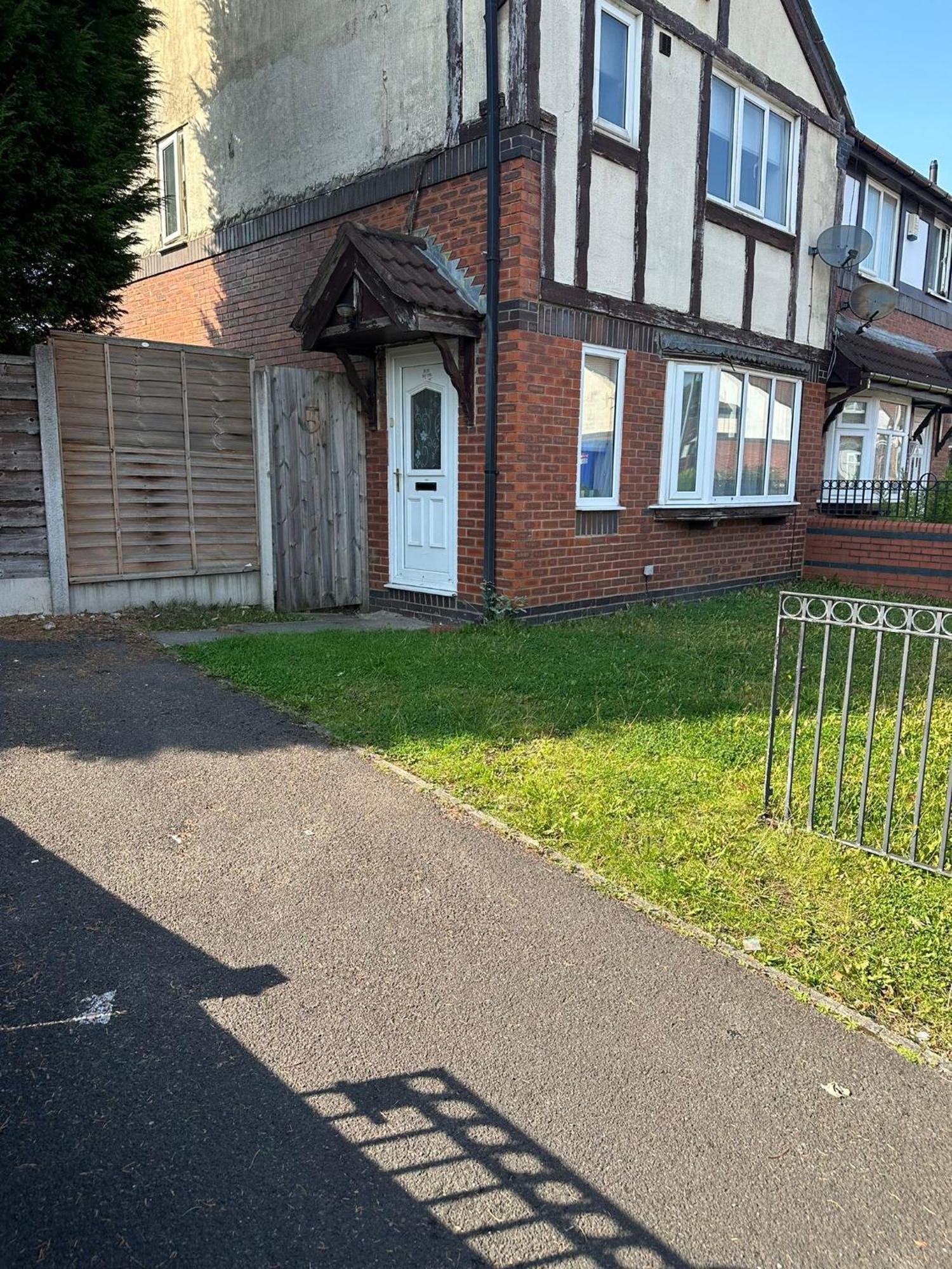 3 Bedroom Apartment Close To Manchester City Stadium And Coop Live Exterior photo